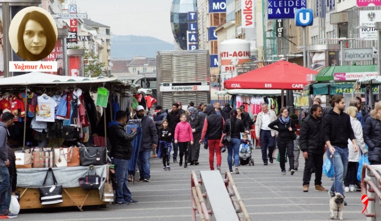 Avusturyalılar Noel İkramiyesiyle Borçlarını Ödedi