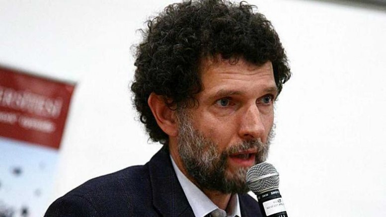 Gezi parkı davasından beraat eden Kavala ‘darbeden’ tutuklandı