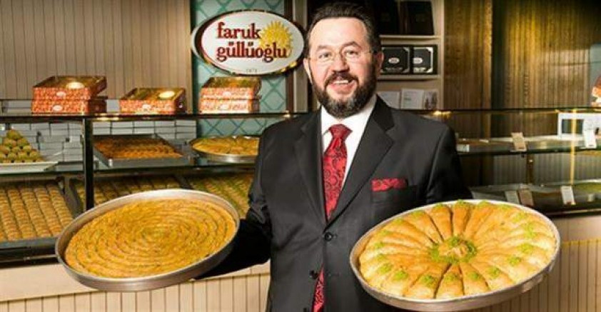 Güllüoğlu Baklavaları’nın sahibi Faruk Güllü’ye “FETÖ üyesi olmak”tan 8 yıl 9 ay hapis cezası