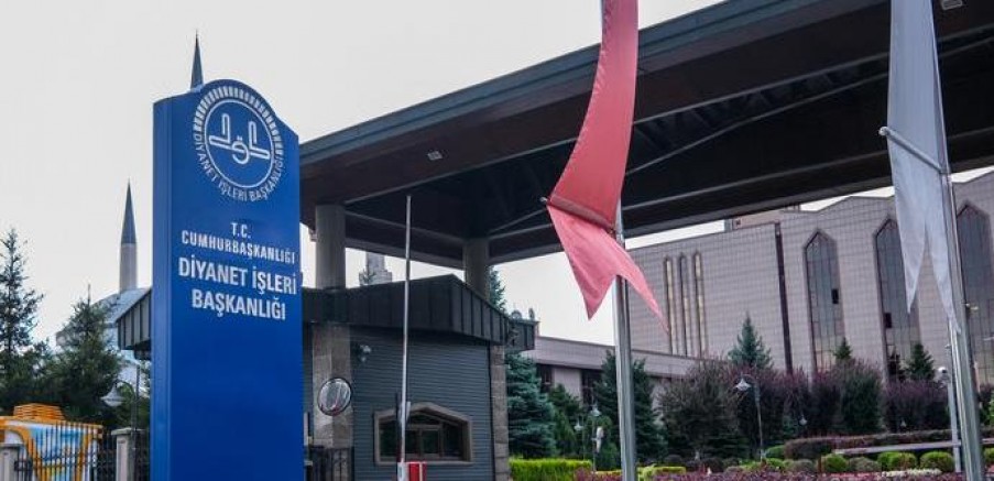 Alman siyasilerden Diyanet’e tepki