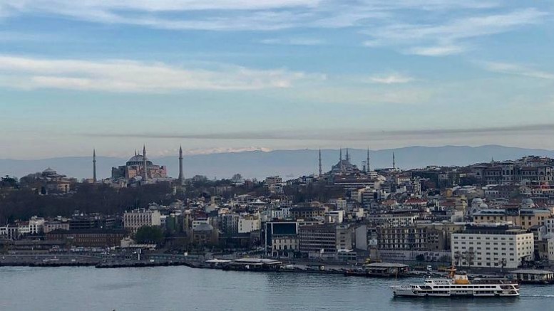 Hava açıldı, İstanbullular Uludağ’ı gördü