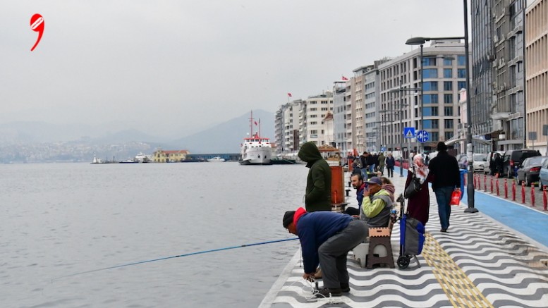 Türkiye | 20 Yaş altına sokağa çıkma yasağı