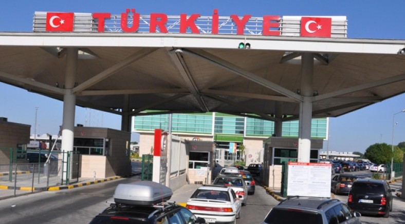 Son Dakika | Türkiye 14 Günlük Karantinayı Kaldırdı