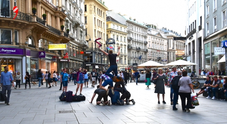 Viyana’da 24 saat içinde 35 yeni enfeksiyon