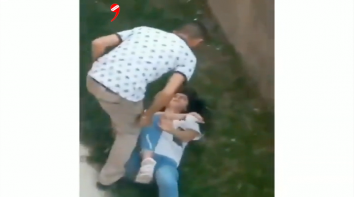 Sokak Ortasında Bir Kadına Uygulanan Şiddet