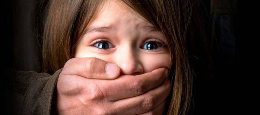 Üç buçuk yaşındaki torununa cinsel istismarda bulunduğu iddia edilen dede tutuklandı