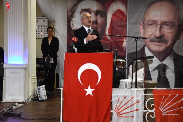 ”Devleti yöneten erkan ‘Keşke Yunan galip gelseydi’ diyen adamın ayağına gidiyor”