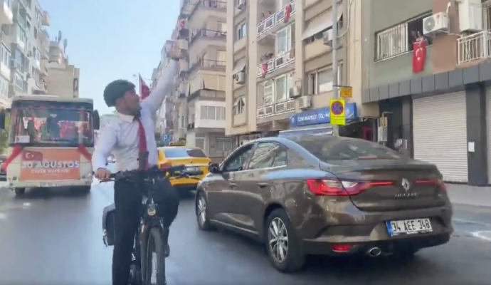 İzmir | Bisikletle ‘Zafer Turu’