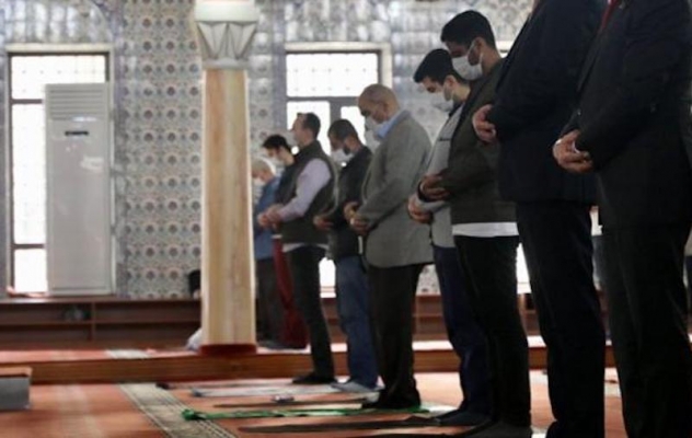 Avusturya | Türkiye’den Dönen Tatilci, Camide 23 Kişiye Korona Bulaştırdı