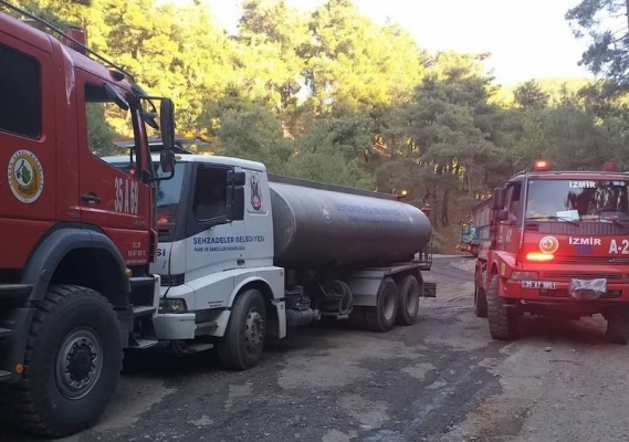 Manisa ve İlçelerinde Orman Yangıları Sürüyor