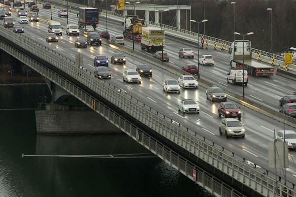 Viyana’dan Mödling’e Kadar Uzanan 10 Kilometrelik Trafik Sıkışıklığı Oluştu