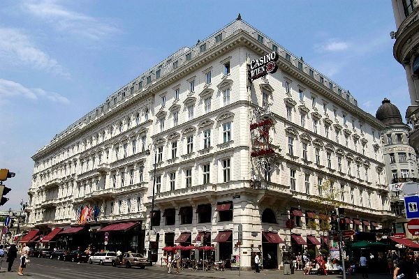 Viyana’nın En Lüks Oteli 140 Çalışanın İşine Son Verdi