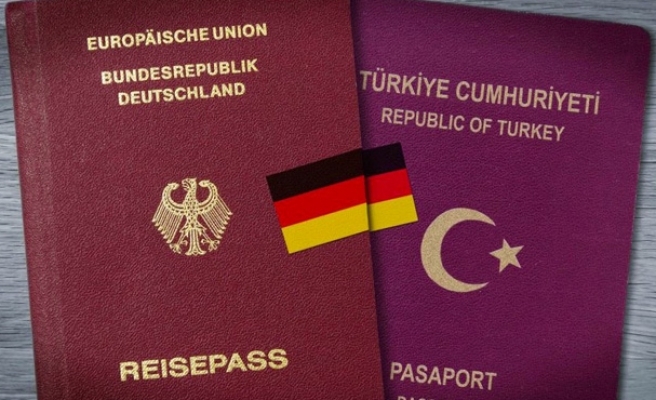 Karar | ‘’Alman Vatandaşlığını Kaybedenler Ülkedeki Süresiz Oturum Hakkını Kaybetmiyor’’