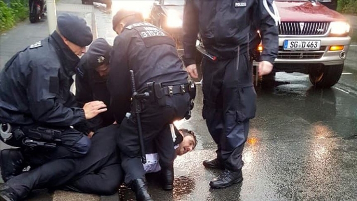 Araştırma | Göçmenler Daha Fazla Polis Şiddetine Maruz Kalıyor