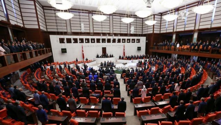 Azerbaycan tezkeresi kabul edildi