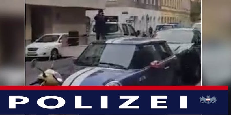 Silah Sesleri Eşliğinde Ezan-a Viyana Polisinden Açıklama