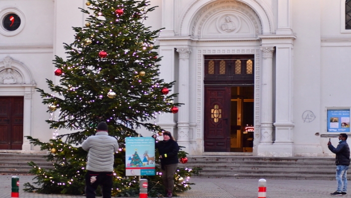 Dünya Çapında Yaklaşık 2.4 Milyar Hıristiyan Noel’i Kutluyor