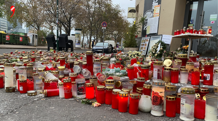 Handy des Attentäters in einem Mistkübel nahe des Tatorts Schwedenplatz gefunden