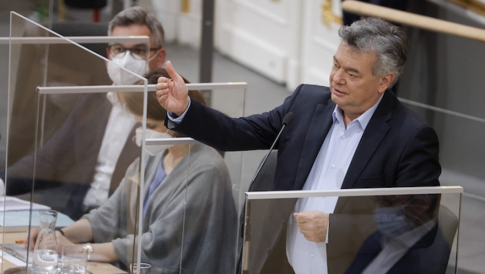 Hükümet Vaka Sayılarının Yüksek Olduğu Bölgelerde Test Zorunluluğu İstiyor