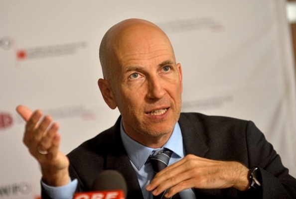 İleri Araştırmalar Enstitüsü Başkanı Yeni Ekonomi Bakanı Oldu