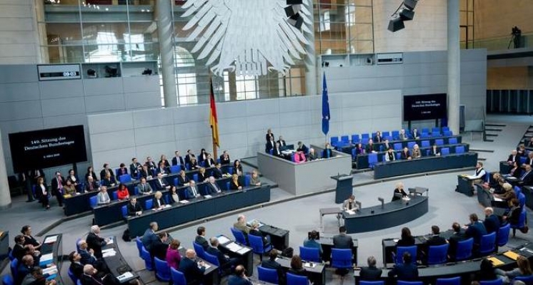 709 Milletvekilinin Maaşı Düşüyor