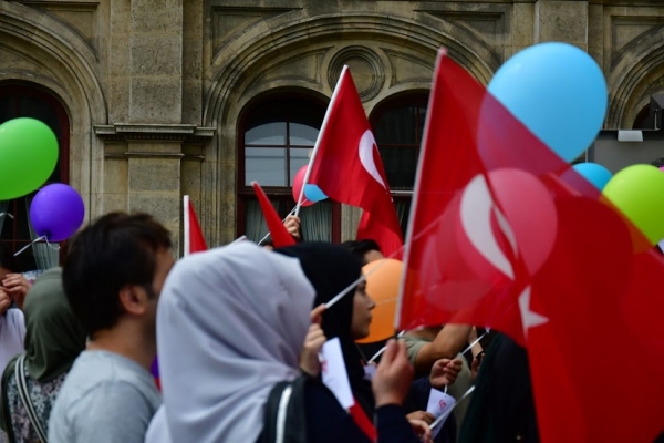 Alman İstihbaratı Gözünde “UID”