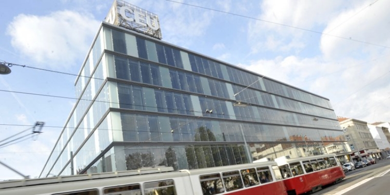 Kadın ve Üreme Hakları Konusunda Araştırma Yapan Viyanalı Öğrenci, Ülkesinde Tutuklandı