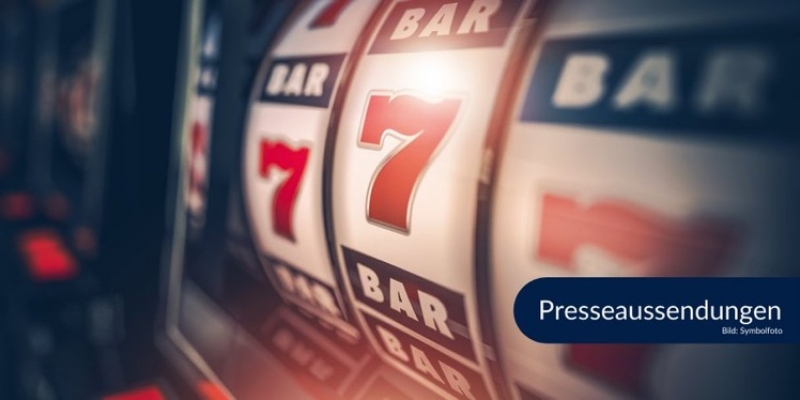 Kumarhaneye Dönüştürülen Eve Polis Baskını