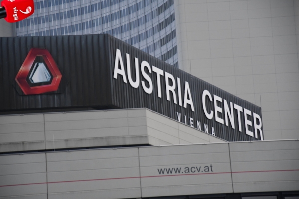 Aşı Karşıtları, Viyana Aşı Merkezinde Ölen Kadını Propaganda Aracı Yaptı