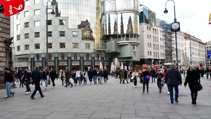 Mağazalara Girişlerde İstenilen Test Zorunluluğu, Federal Konsey’den Onay Alamayacak