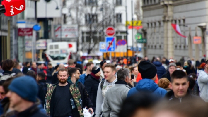 Sağlık Bakanı |  Avusturya’da “Üçüncü Dalga” Yaşanıyor