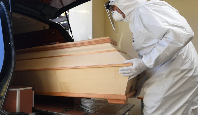 Avusturya’da Bir Yıl Boyunca Her Gün 24 Kişi Koronadan Öldü