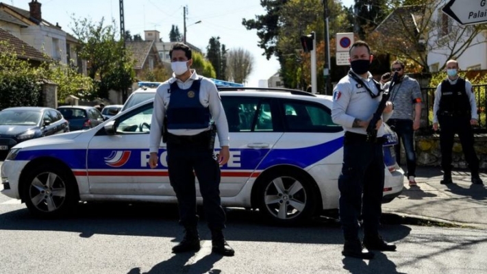Fransa | Kadın Polis Memuru Bıçaklanarak Öldürüldü