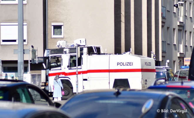 Göçmen Semtine Daha Fazla Polis