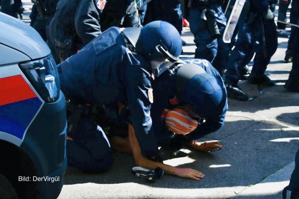 Muhalefet, Polis Şiddetinin Şikayet Edileceği Bağımsız Bir Organ İstiyor