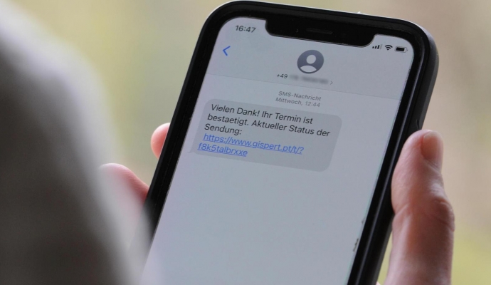 Viyana Polisinden SMS Uyarısı