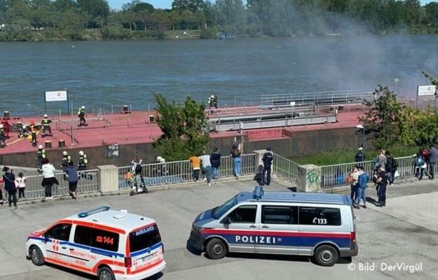 Viyana | Tuna Nehri Üzerindeki Gemide Yangın