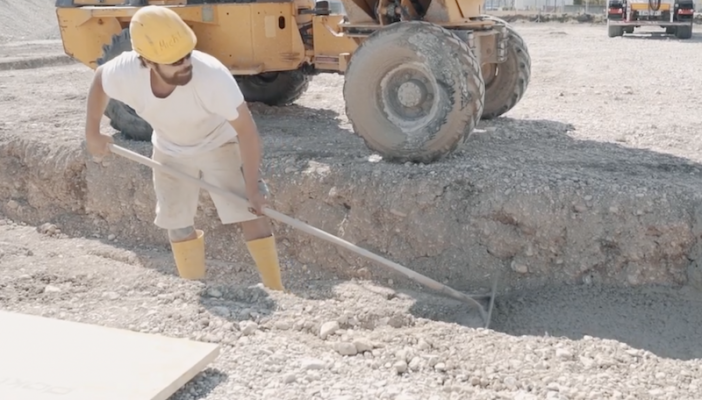 150 Grad vom Asphalt, über 30 Grad von oben: Bauarbeiter brauchen hitzefrei