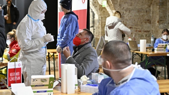 Avusturya | ‘Ücretsiz Aşı – Ücretli Test’