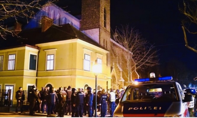 Viyana’da 15 Kişinin Yaralandığı Kilise Saldırısının Faili Yakalandı