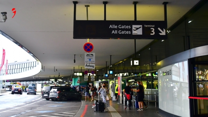 Avusturya’ya Girişlerde 12 ila 18 Yaşındakilere Karantina Muafiyeti Kaldırıldı