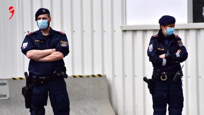 Çocuğunu Sokak Ortasında Döven Anne Tutuklandı | Çocuğun Velayeti Anneden Alındı
