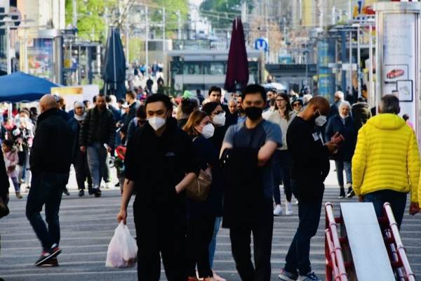 Mağazalarda Maske Zorunluluğu Viyana’da Devam Edecek