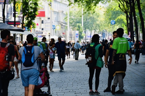 Avusturya’da Uzun Zamandır İlk Kez 1000’den Fazla Yeni Korona Enfeksiyonu