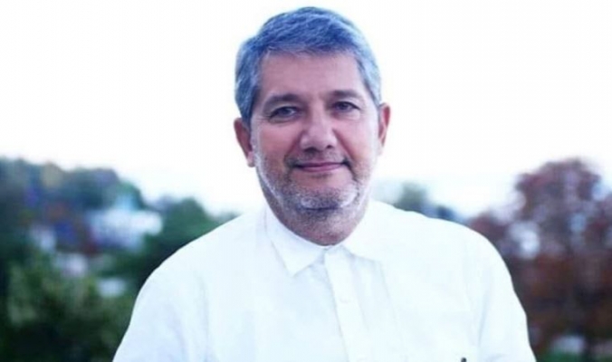 ‘Emperyalistlerin Oyunu’ Diyerek Aşıyı Reddeden Gazeteci, Koronavirüs Nedeniyle Hayatını Kaybetti