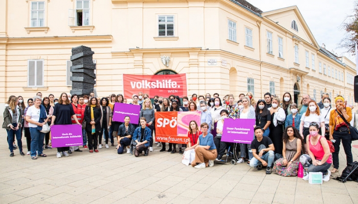 Viyana’da Afganistan Mitingleri