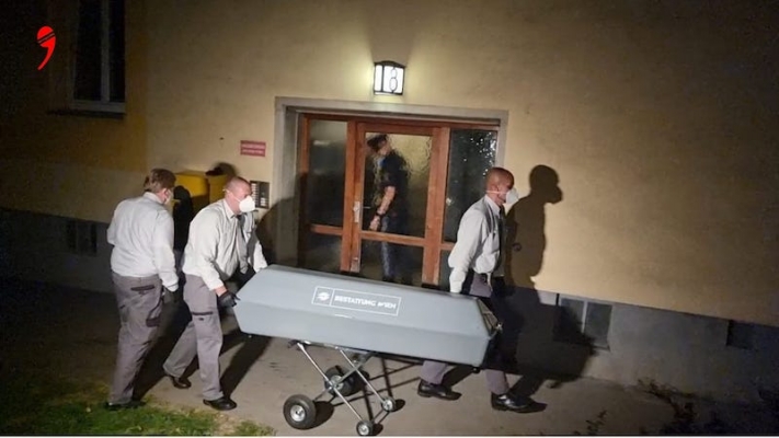 Viyana | Karısını ve Eski Sevgilisini Bıçaklayarak Öldürdü