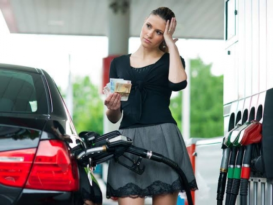 Asgari ücretle Avusturya’da kaç litre benzin alınabiliyor?
