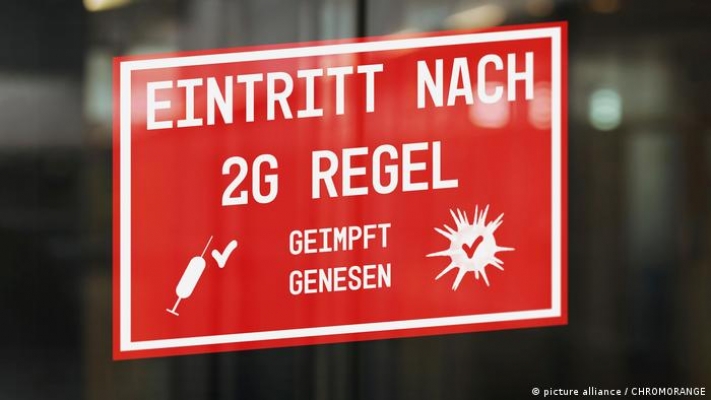 Almanya günlük 50 bini aşan vaka sayıları ile mücadelenin yollarını arıyor