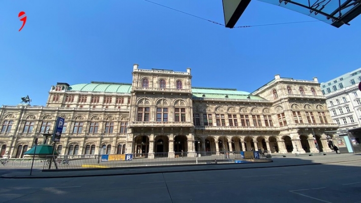 Avusturya’da bugün sokağa çıkma yasağı başladı